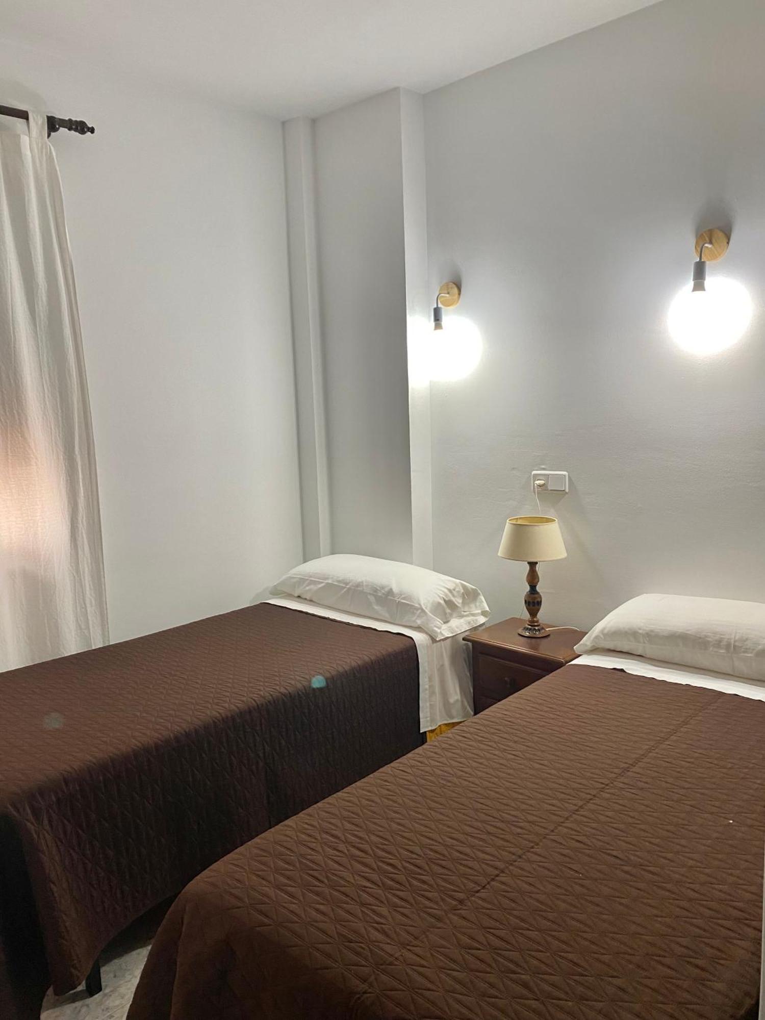 Hostal Casa Lopez La Zarza  المظهر الخارجي الصورة